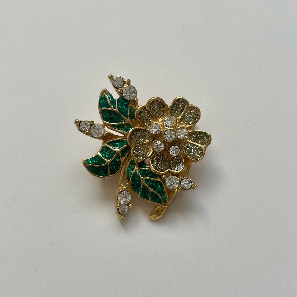 Vintage Enamel Rhinestone Flower Brooch